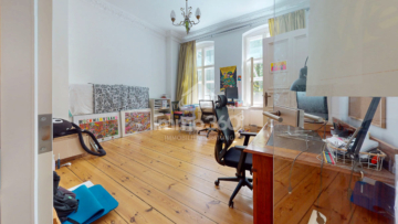 Zimmer 1 - Altbauflair nahe Savignyplatz: 1,5-Zimmer-Wohnung mit Potenzial zur 2-Zimmer-Variante