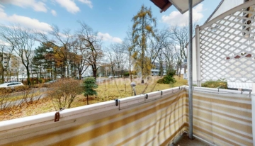 Blick vom Balkon - Attraktive Kapitalanlage im Berliner Westend – vermietete 2,5-Zimmer-Wohnung mit Balkon