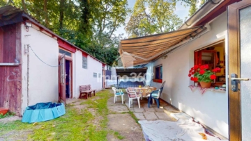 Innenhof + Nebengelass - Barrierefreier Bungalow mit großem Garten